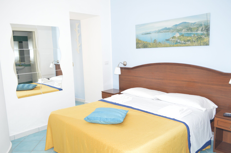 Bedroom 3, Borgo800, Cosenza