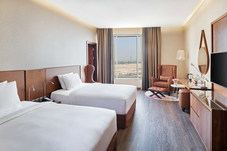 Bedroom 3, Radisson Blu Hotel, Dubai Canal View, Dubai
