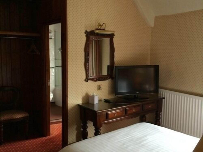 Bedroom 2, Dun Cow Inn, Durham