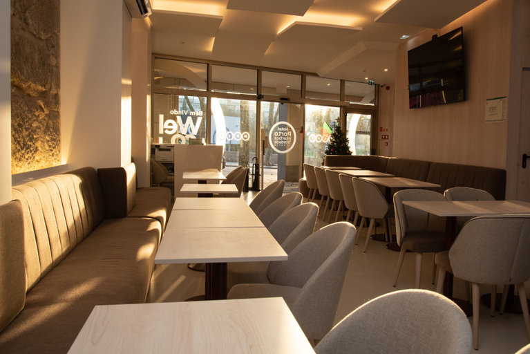 Food & Drinks 5, Hotel Porto Interface Trindade By Kavia, Porto