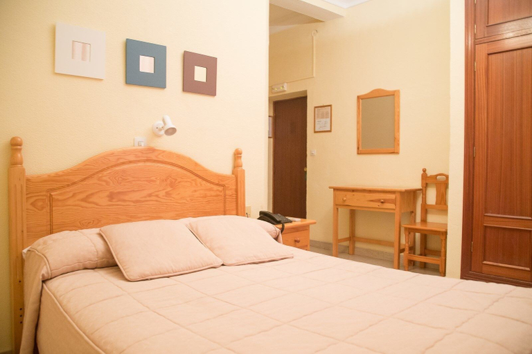 Bedroom 3, Hostal Sierpes, Sevilla