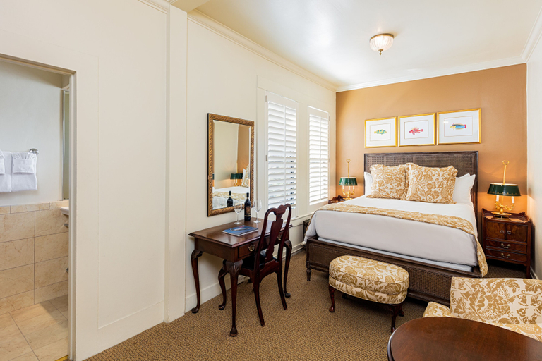 Bedroom 4, Pine Inn, Monterey