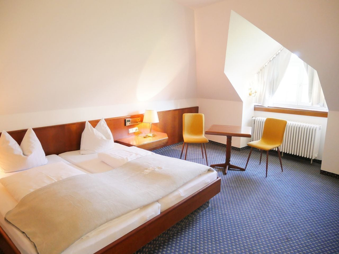 Bedroom 4, Stadthaus Valentin, Altötting
