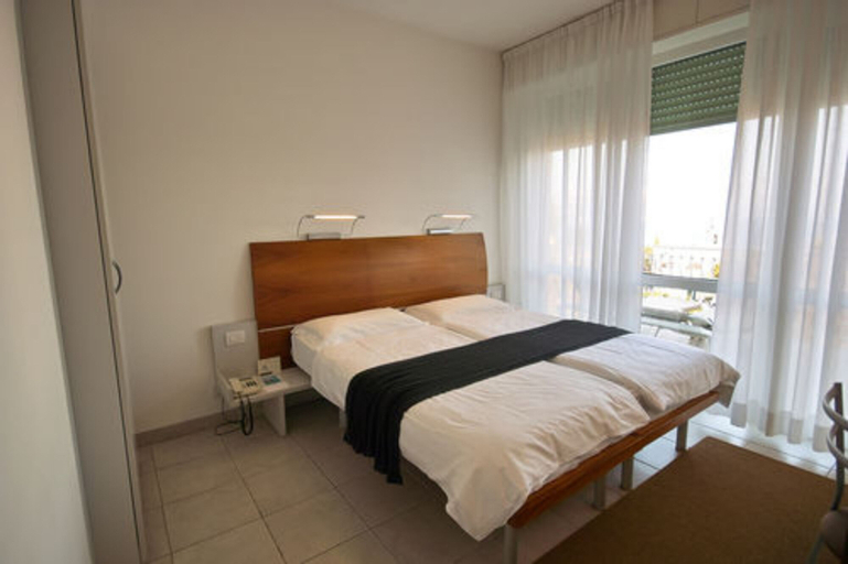 Bedroom 4, Hotel Approdo, Genova
