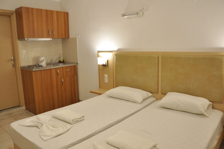 Bedroom 4, Angelos Studios, South Aegean