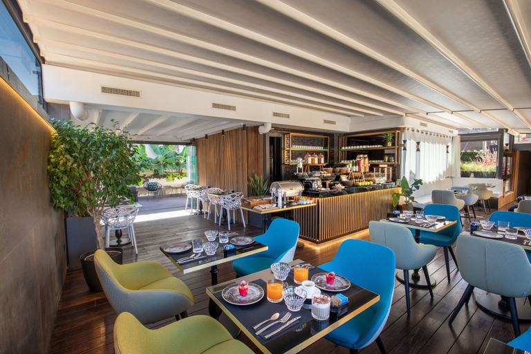 Food & Drinks 5, del Corso, Rome