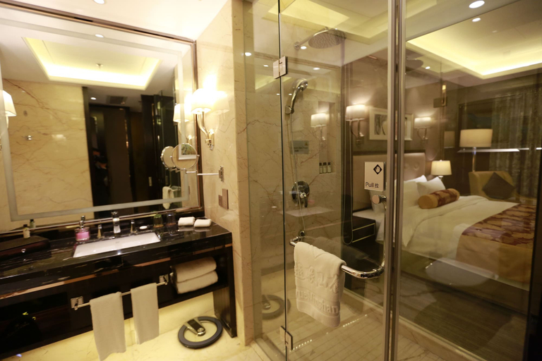 Bathroom, Tianyue Minshan Hotel, Bazhong