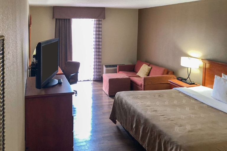 Bedroom 3, Quality Inn Near Joint Base Andrews-Washington Area, Prince George's