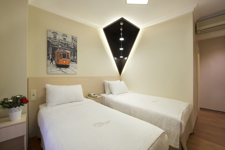 Bedroom 3, Hotel Evsen - Adults Only, Fatih