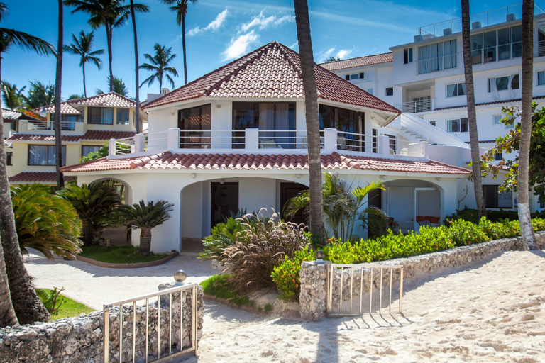Exterior & Views 2, Los Corales Beach Village, Salvaleon de Higuey