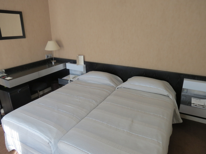 Bedroom 3, Hôtel Alison, Paris