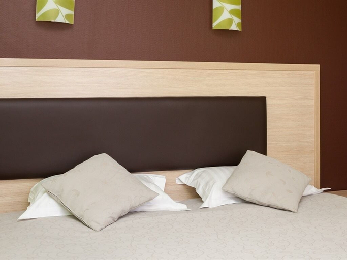 Bedroom 2, Hôtel Restaurant La Bonne Etape, Indre-et-Loire