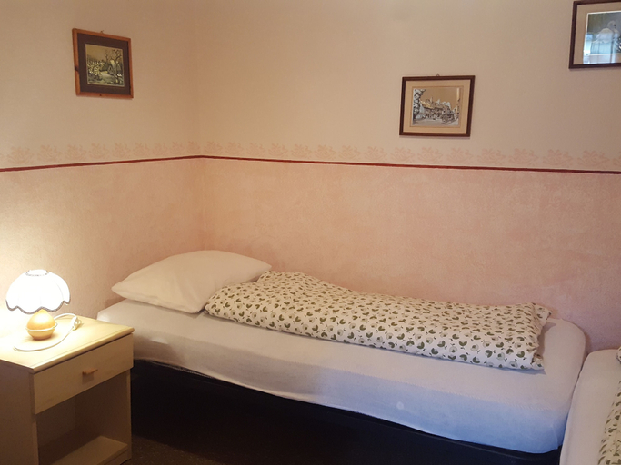 Others 4, Casa Rosina 8, Belluno