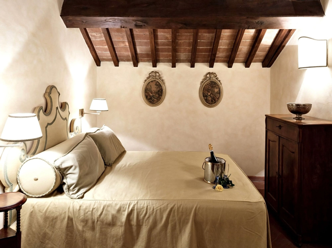 Bedroom 4, Villa Stefano, Florence