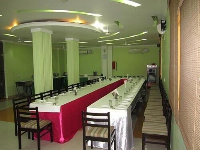 Food & Drinks 5, Hotel Galaxy, Dehradun