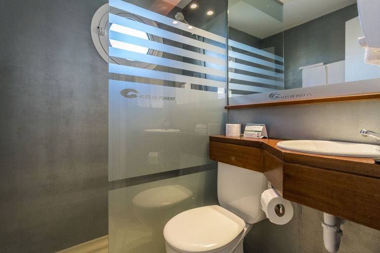 Bathroom 5, Apartaments Cales de Ponent, Baleares