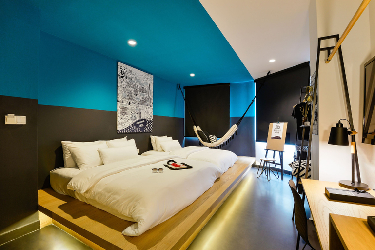 Bedroom 3, The Hammock Hotel Fine Arts Museum, District 1