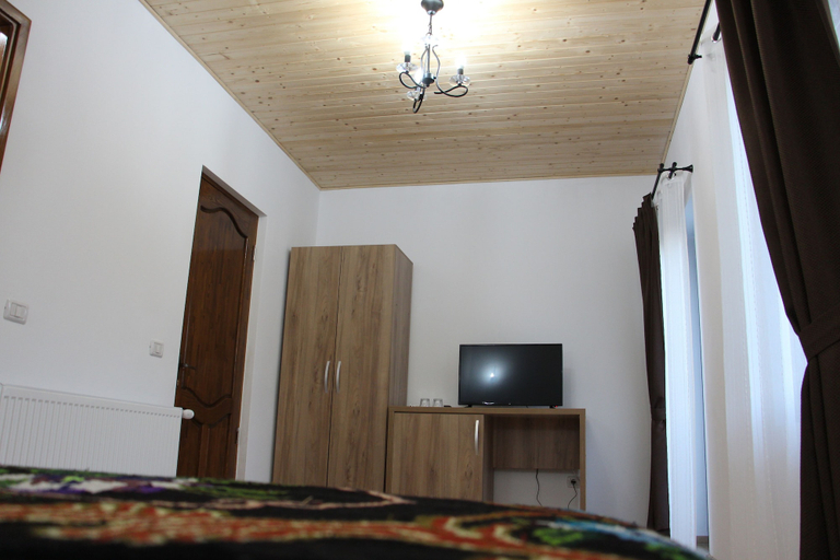 Bedroom 2, Pensiunea Maramures Landscape, Moisei