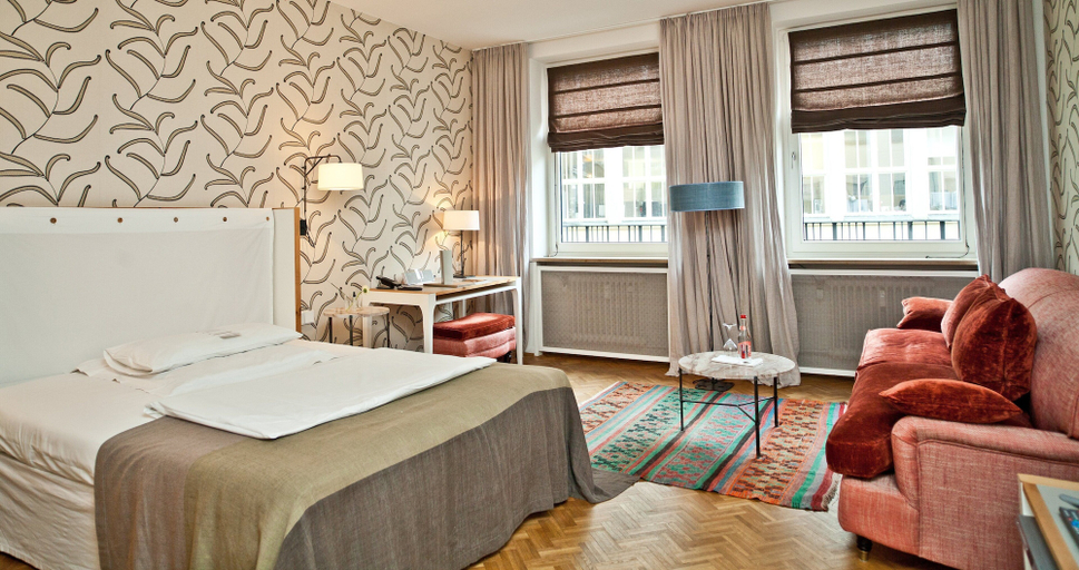 Bedroom 2, Cortiina Hotel, München