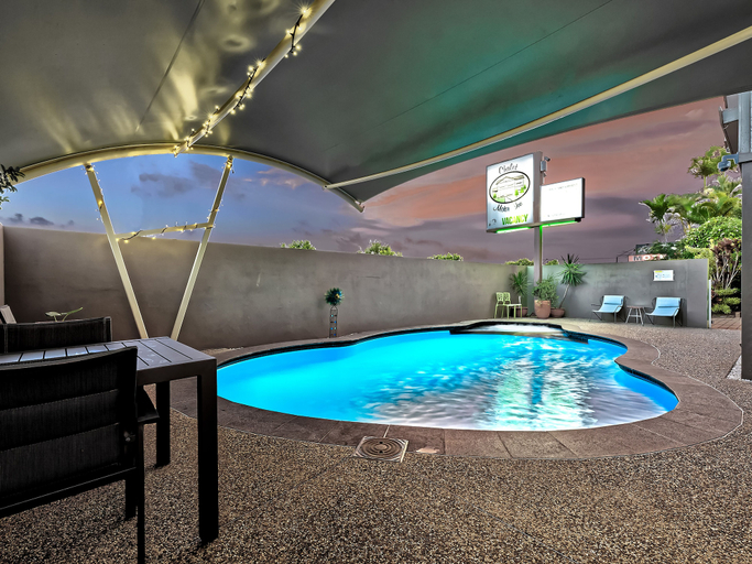 Sport & Beauty 5, Chalet Motor Inn, Bundaberg