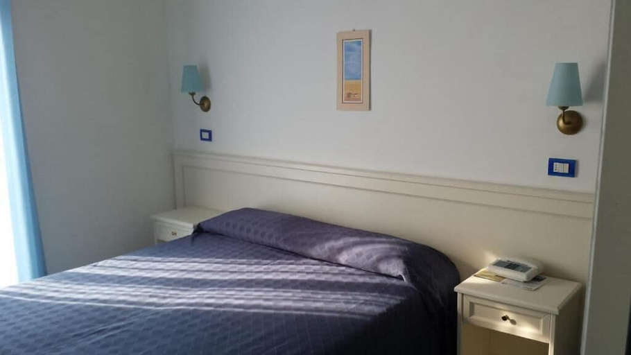 Bedroom 3, Hotel Elisa, Foggia