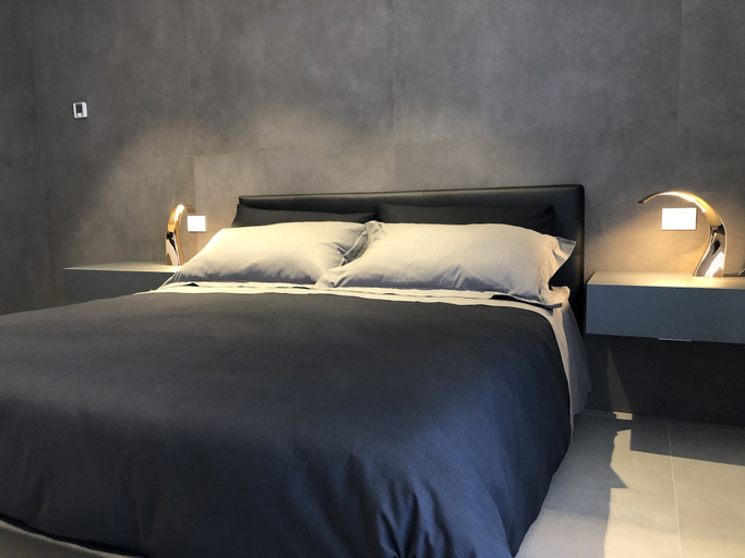 Bedroom 3, Golden Suites 50, Bari