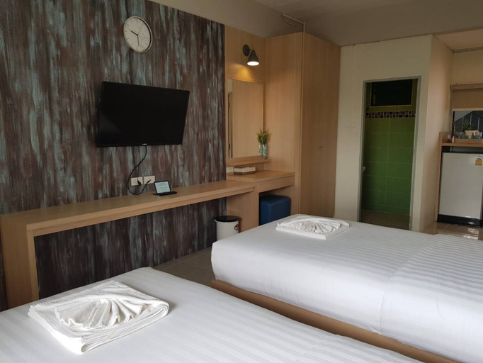 Bedroom 4, Blue Bed Pattaya SHA by Zuzu, Pattaya