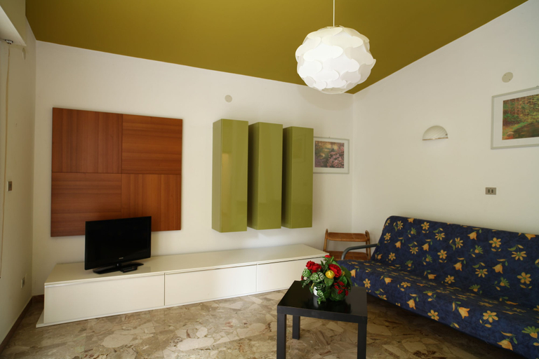 Others 3, Villa Morello, Udine