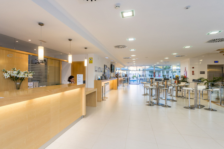Food & Drinks 5, Apartaments Cales de Ponent, Baleares