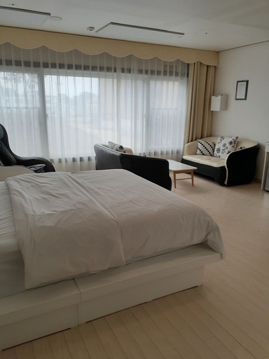 Bedroom 2, Daebudo Hotel Marina, Hwaseong