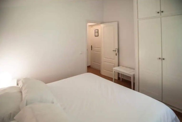 Bedroom 2, The Desmais, Baleares