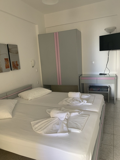 Bedroom 4, Ermis Suites, Crete