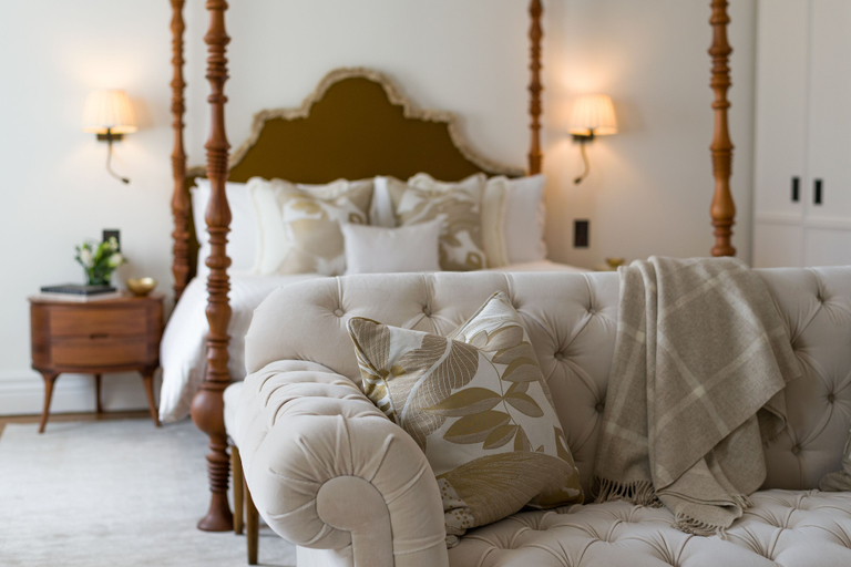 Bedroom 5, The Adria, London