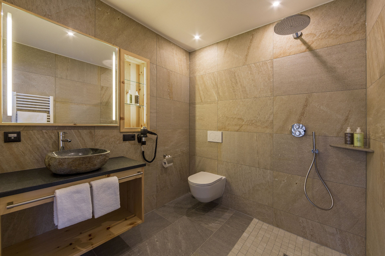 Bathroom 5, Gästehaus Sonnenwirth, Heilbronn