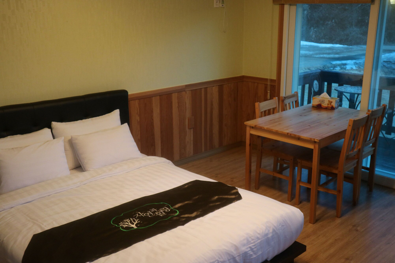 Bedroom 2, Nature and Healing, Hoengseong