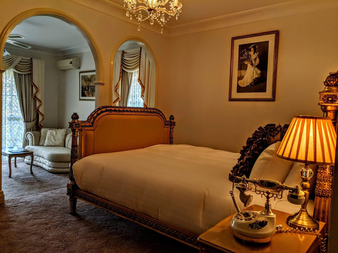 Bedroom 3, The Manor, Tamborine Mountain