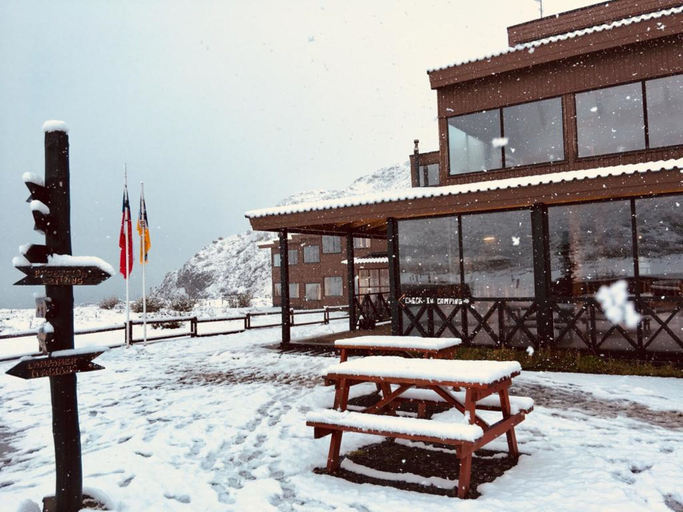 Exterior & Views 2, Refugio Vértice Paine Grande Hostel, Última Esperanza