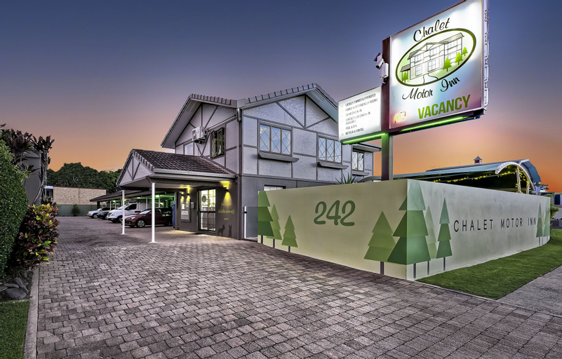 Chalet Motor Inn, Bundaberg