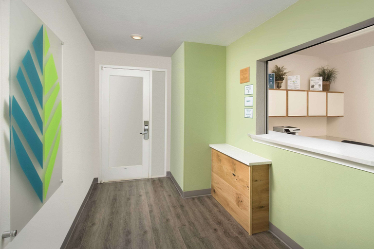 Bathroom 4, WoodSpring Suites Augusta Fort Eisenhower, Richmond