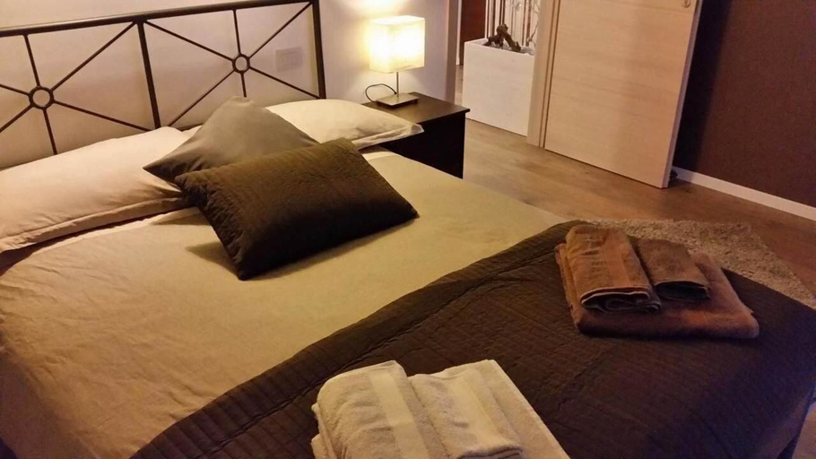 Bedroom 5, B&B Aria d'Argento, Trento