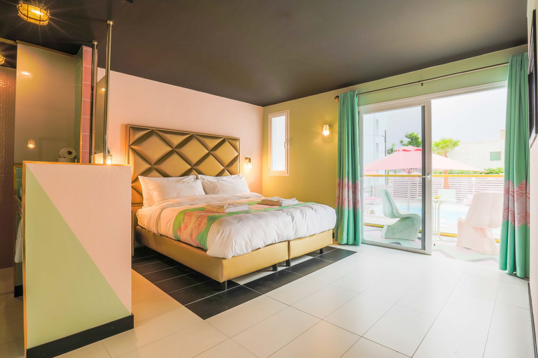 Bedroom 2, Wi-Ki-Woo Boutique Hotel, Baleares