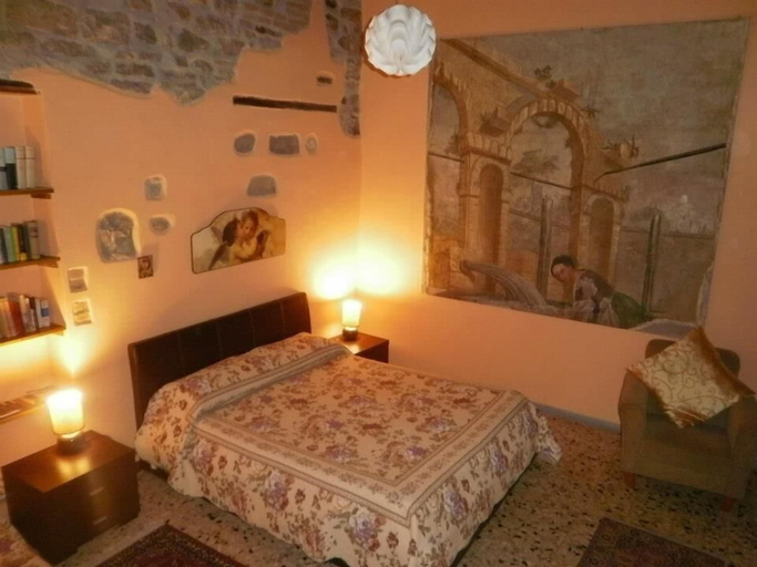 Others 4, Mario Lupo House, Bergamo