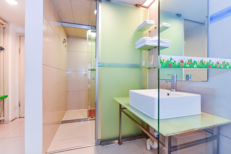 Bathroom 4, Grand 0773 Hotel, Guilin