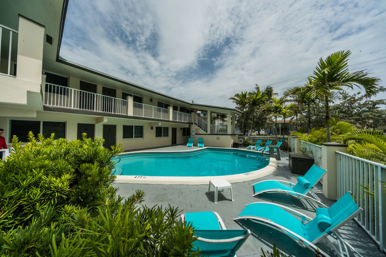 Sport & Beauty 1, Surf and Sand Seaside, Broward