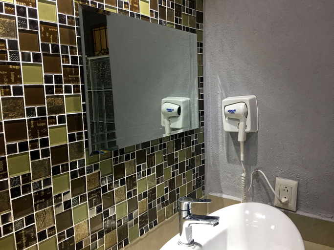 Bathroom 5, Cancun Plaza Condo Mexico, Benito Juárez