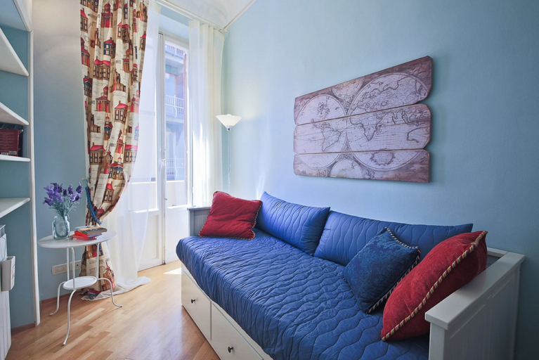 Room 3, Ghibellina 96, Florence