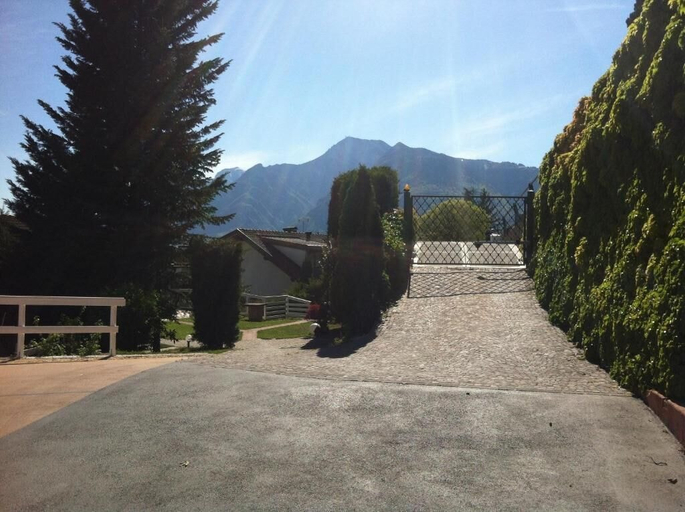 Exterior & Views 2, B&B Aria d'Argento, Trento