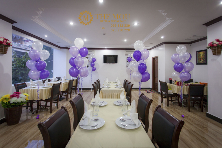 Food & Drinks 4, The Mou Hotel, Phnom Penh