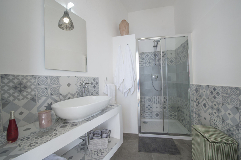 Bathroom 3, Casa Mimi, Salerno