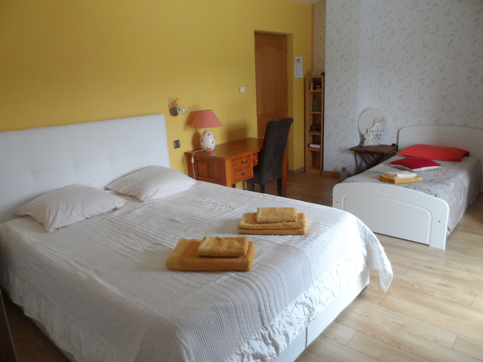 Bedroom 5, CafecouetBreizh, Ille-et-Vilaine
